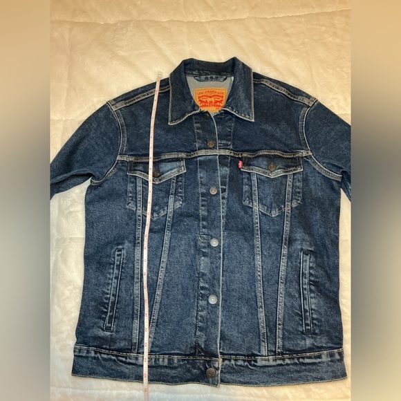 Levi’s Classic Blue Denim Jacket - Picture 6 of 10